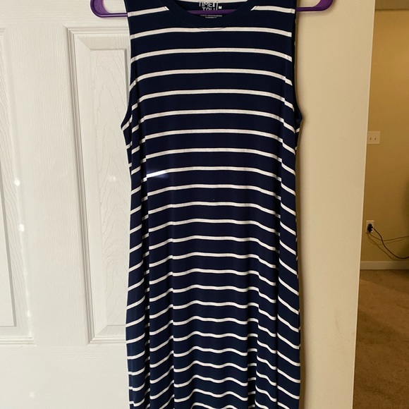 Medium Time and Tru tank T-shirt dress - Picture 1 of 3